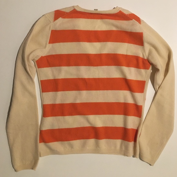 Burberry London V-neck Wool Pullover - Picture 3 of 7